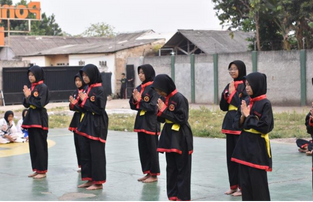 Ekstrakurikuler silat putri Pondok Pesantren Nurul Ikhlas